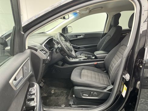 Used 2018 Ford Edge SEL AWD/4WD image 3