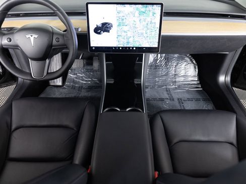 Used 2019 Tesla Model 3 Long Range image 29