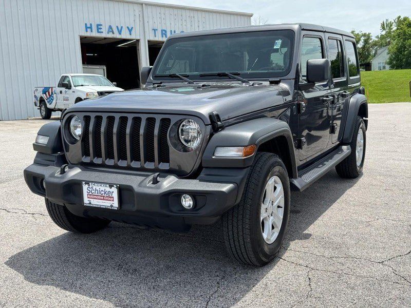 Used 2022 Jeep Wrangler Unlimited Sport AWD/4WD image 8