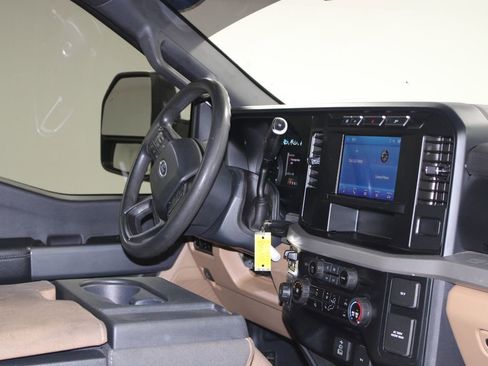 Used 2023 Ford F350 XLT w/ 360-Degree Camera Package image 30