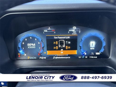 Used 2025 Ford Bronco Badlands image 33