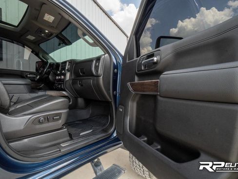 Used 2020 GMC Sierra 2500 Denali w/ Denali Ultimate Package image 58