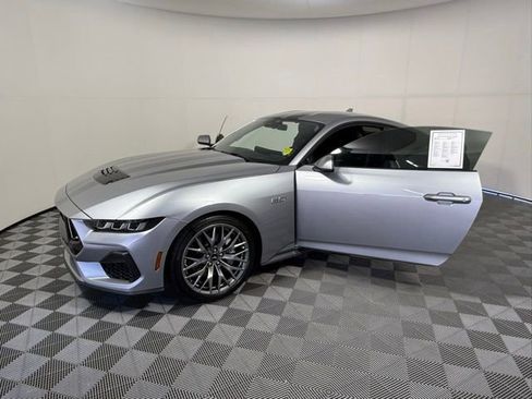 Used 2024 Ford Mustang GT Premium image 2