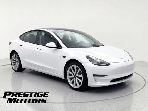 Used 2022 Tesla Model 3 Long Range AWD/4WD image 1