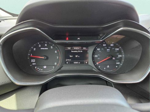 Used 2022 Chevrolet TrailBlazer LT FWD image 30