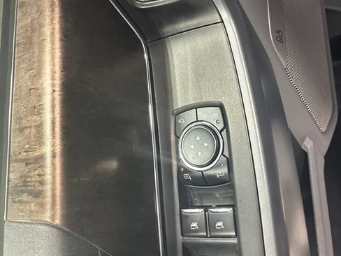 Used 2021 Ford F150 Lariat w/ Equipment Group 501A Mid AWD/4WD image 18