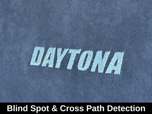 Used 2023 Dodge Charger Scat Pack w/ Daytona Edition Group image 17