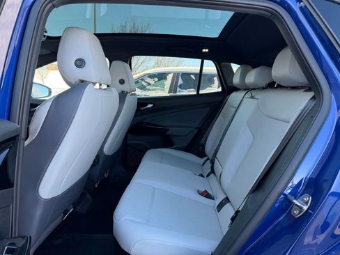 Used 2022 Volkswagen ID.4 Pro S image 14
