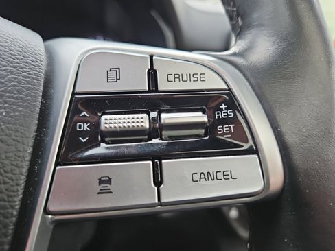 Used 2022 Kia Telluride SX w/ SX Prestige Package image 26