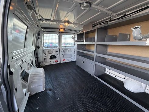 Used 2014 Ford E-150 and Econoline 150 image 13