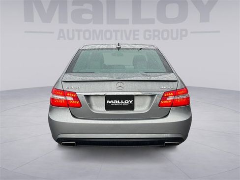 Used 2012 Mercedes-Benz E 350 4MATIC Sedan image 4