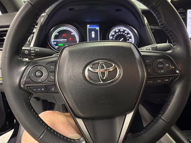 Used 2024 Toyota Camry SE FWD image 22