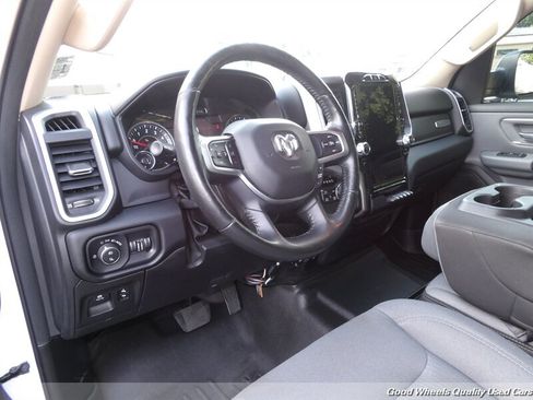 Used 2019 RAM 1500 Big Horn AWD/4WD image 10