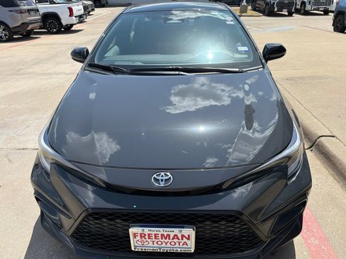 Used 2025 Toyota Corolla FX FWD image 3
