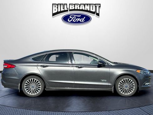 Used 2017 Ford Fusion Energi Titanium FWD image 2