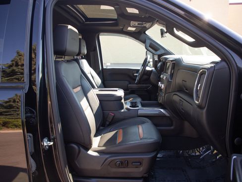 Used 2021 GMC Sierra 3500 AT4 w/ AT4 Premium Plus Package AWD/4WD image 13