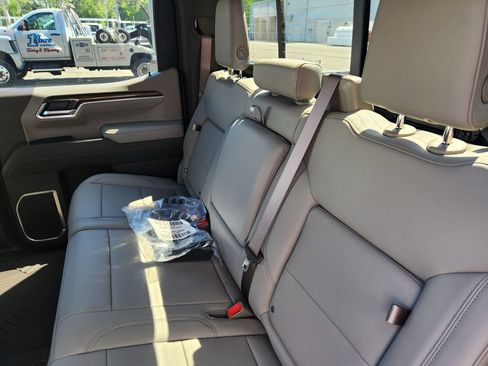 New 2026 Chevrolet Silverado 1500 LT AWD/4WD image 11