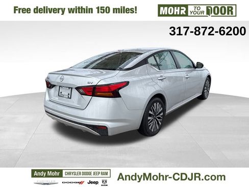 Used 2024 Nissan Altima 2.5 SV image 7