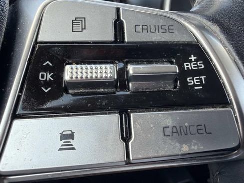 Used 2022 Kia Telluride EX w/ EX Premium Package FWD image 20