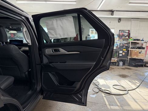 New 2026 Ford Explorer Active w/ Active Comfort Package AWD/4WD image 24