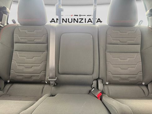 Used 2023 Nissan Frontier PRO-4X w/ Pro Convenience Package image 16