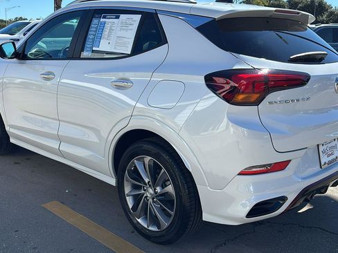 Used 2022 Buick Encore GX Select w/ Experience Buick Package image 5