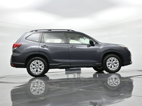 Used 2023 Subaru Forester AWD/4WD image 22
