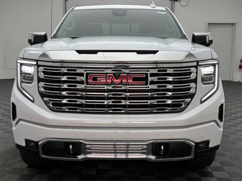 New 2026 GMC Sierra 1500 Denali w/ Technology Package AWD/4WD image 15