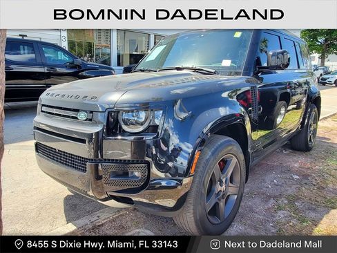 Used 2023 Land Rover Defender 110 X image 2