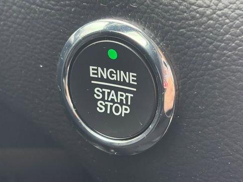 Used 2022 Ford Edge SE AWD/4WD image 42
