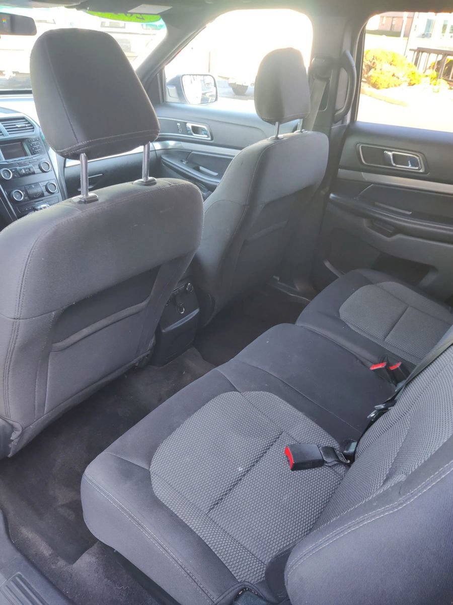 Used 2018 Ford Explorer XLT AWD/4WD image 15
