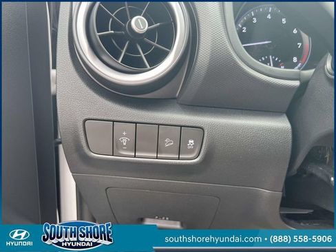 Certified 2023 Hyundai Kona SEL AWD/4WD image 20