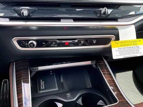 New 2026 BMW X5 xDrive40i w/ M Sport Package image 18