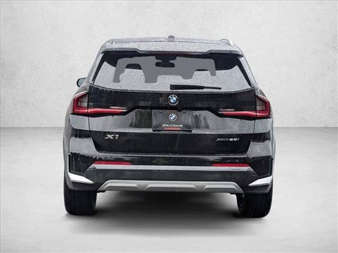New 2026 BMW X1 xDrive28i AWD/4WD image 8