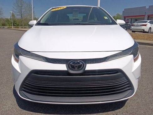 Used 2023 Toyota Corolla LE FWD image 8