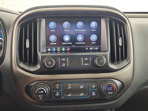 Used 2020 Chevrolet Colorado Z71 AWD/4WD image 13