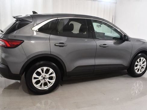 Used 2023 Ford Escape Active w/ Tech Pack #2 AWD/4WD image 11