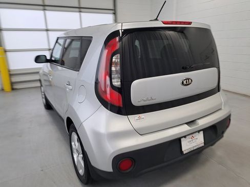 Used 2018 Kia Soul image 7