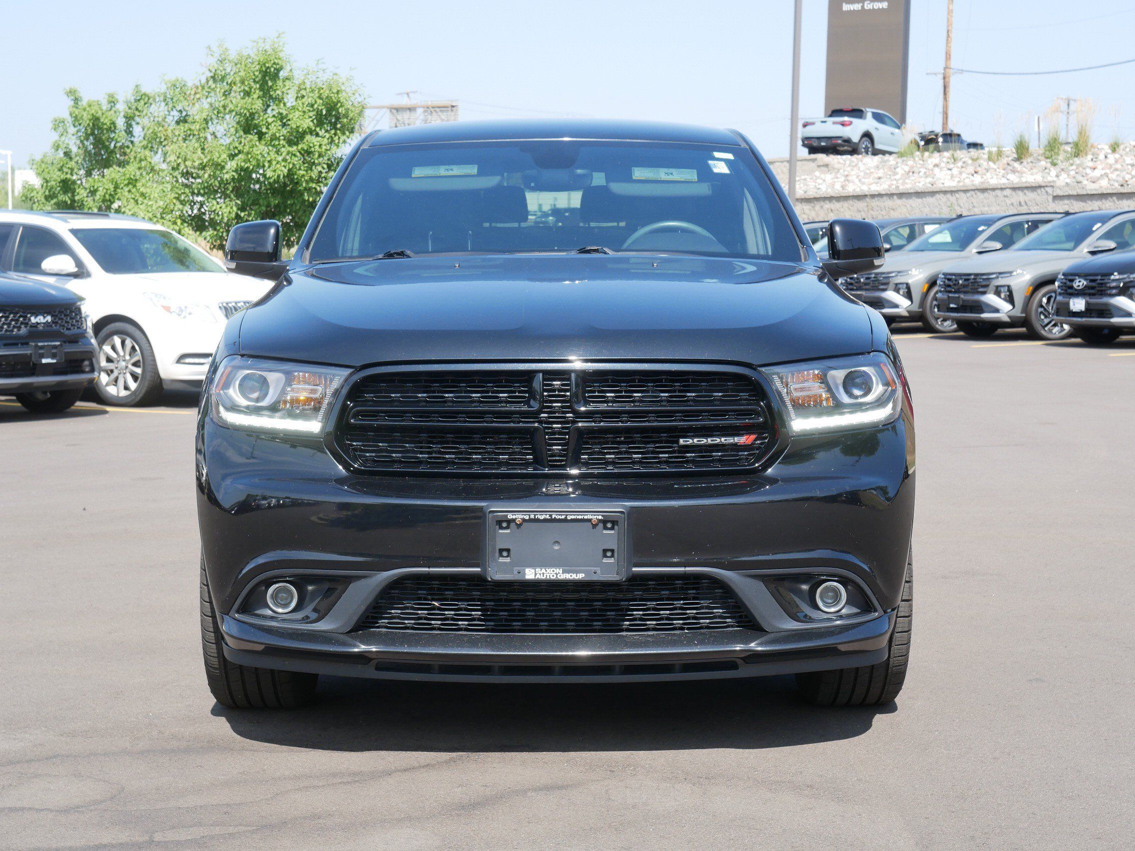 Used 2017 Dodge Durango GT w/ Blacktop Package AWD/4WD image 3