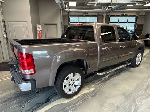 Used 2008 GMC Sierra 1500 SLE w/ Sierra NFL Edition RWD image 21
