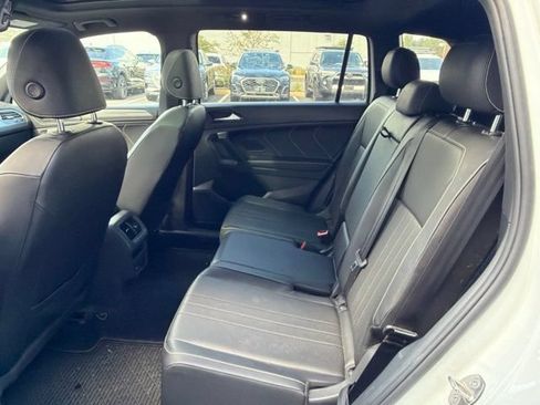 Used 2023 Volkswagen Tiguan SE R-Line AWD/4WD image 13