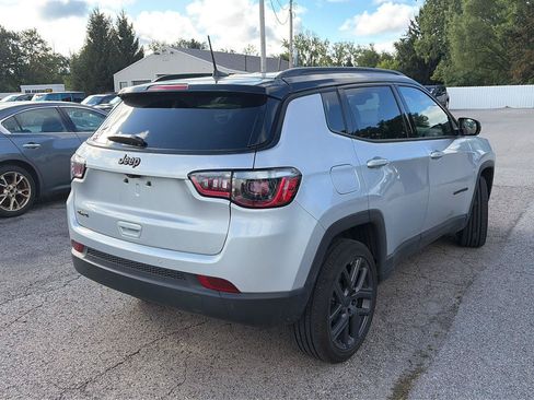 Used 2026 Jeep Compass Limited AWD/4WD image 2