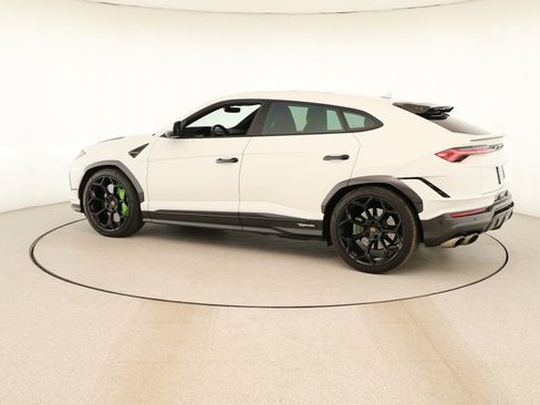 Used 2023 Lamborghini Urus Performante AWD/4WD image 4