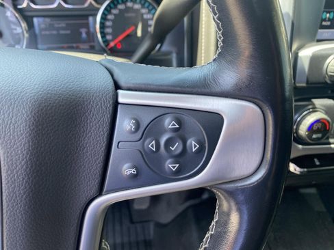 Used 2019 GMC Sierra 1500 SLE w/ SLE Value Package AWD/4WD image 31