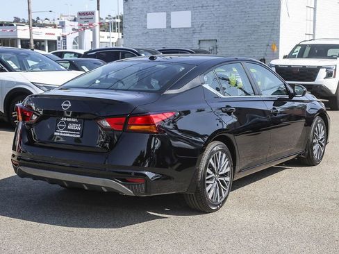 New 2026 Nissan Altima 2.5 SV FWD image 8