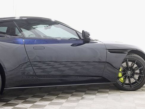 Used 2019 Aston Martin DB11 AMR RWD image 10