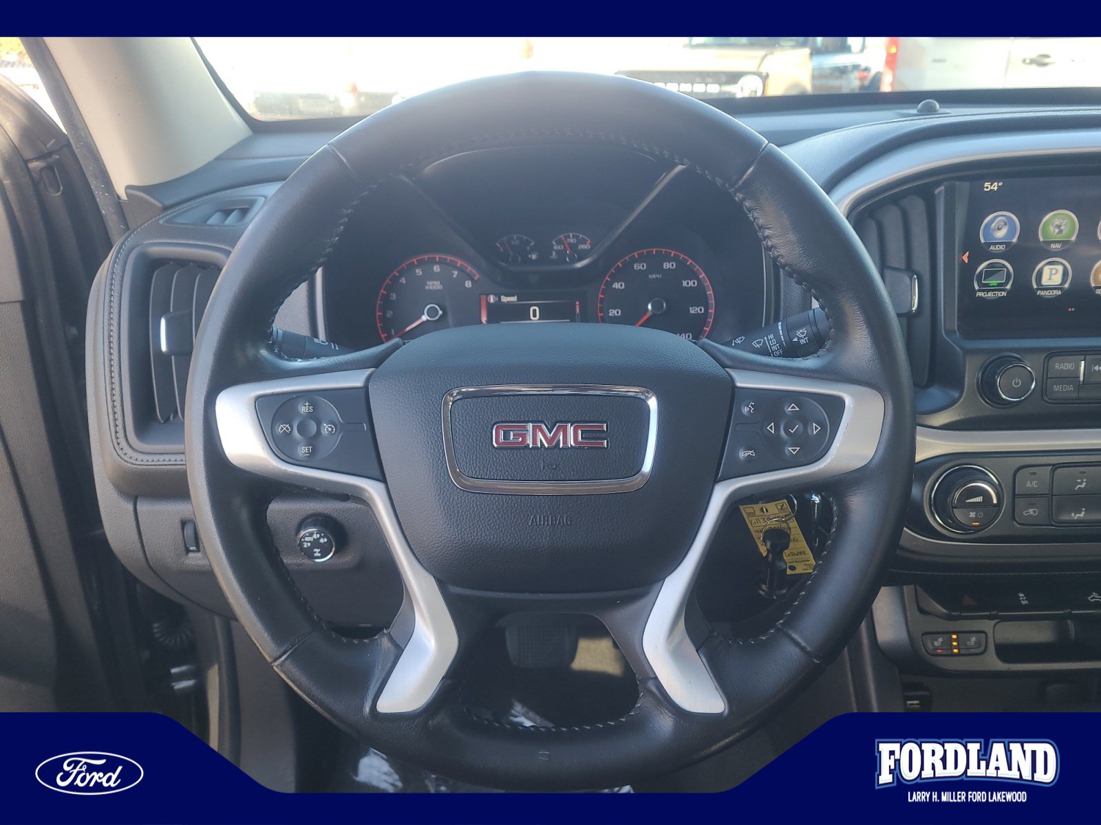 Used 2016 GMC Canyon SLT AWD/4WD image 9