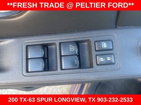 Used 2023 Nissan Frontier SV w/ SV Convenience Package image 7