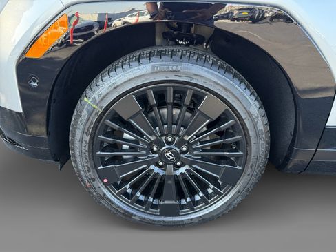 New 2026 Hyundai Santa Fe Calligraphy w/ Tow & Go Package AWD/4WD image 9