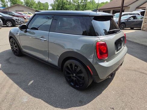 Used 2017 MINI Cooper 2-Door Hardtop FWD image 4